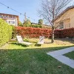 Apartamento Pool And Garden Escape