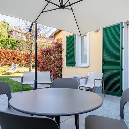 Pool And Garden Escape Apartmán