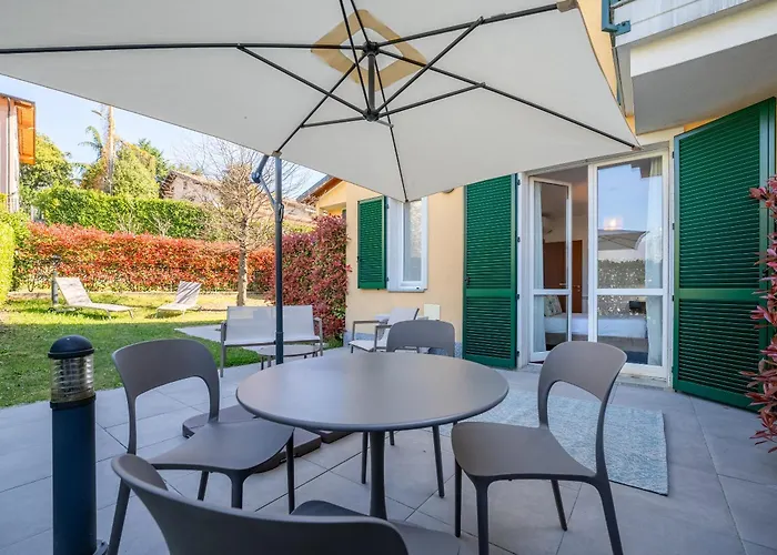Pool And Garden Escape Apartman Bellagio